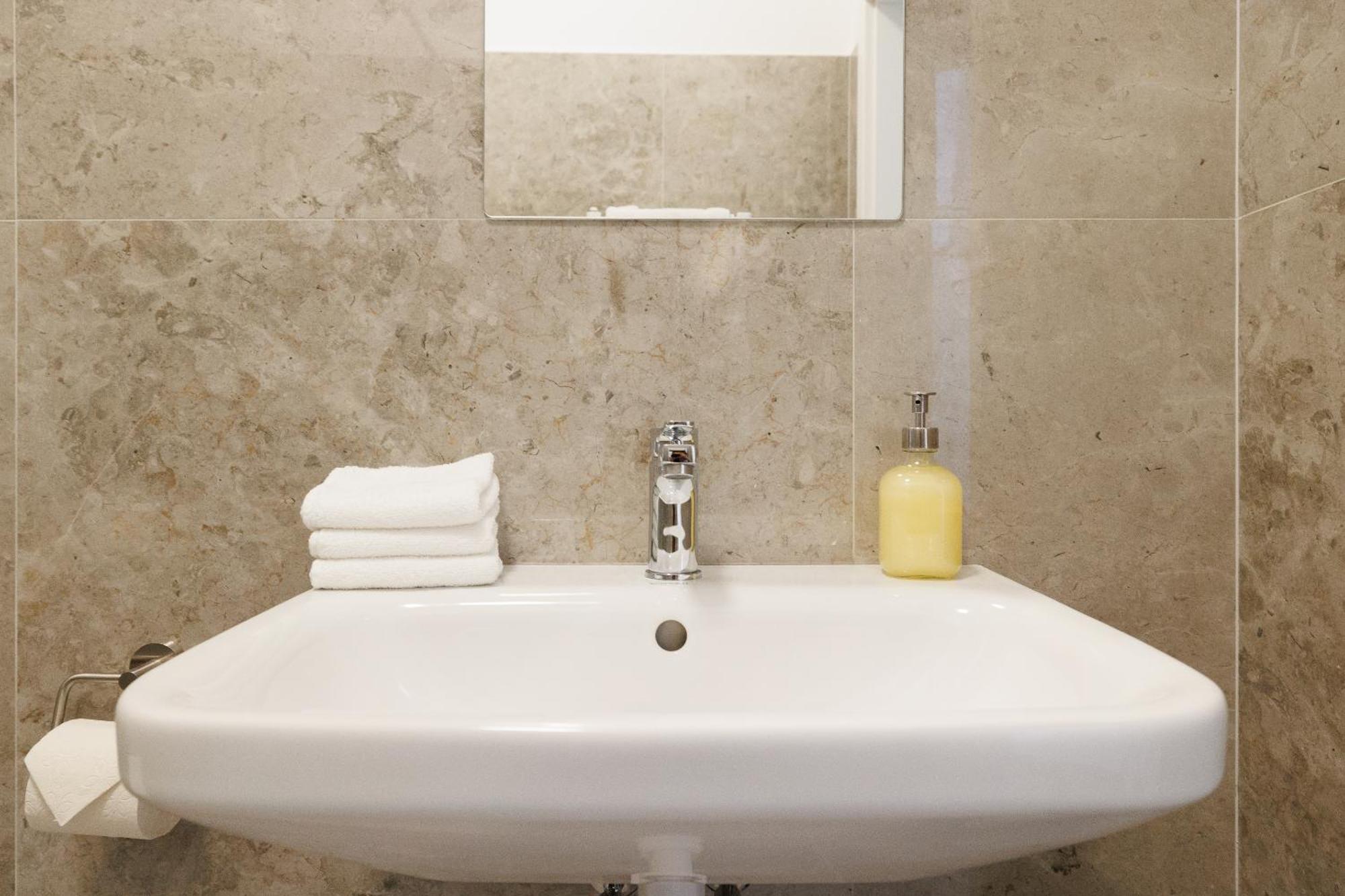 Grosszuegiges App. 2 Schlafzimmer Vienna Esterno foto