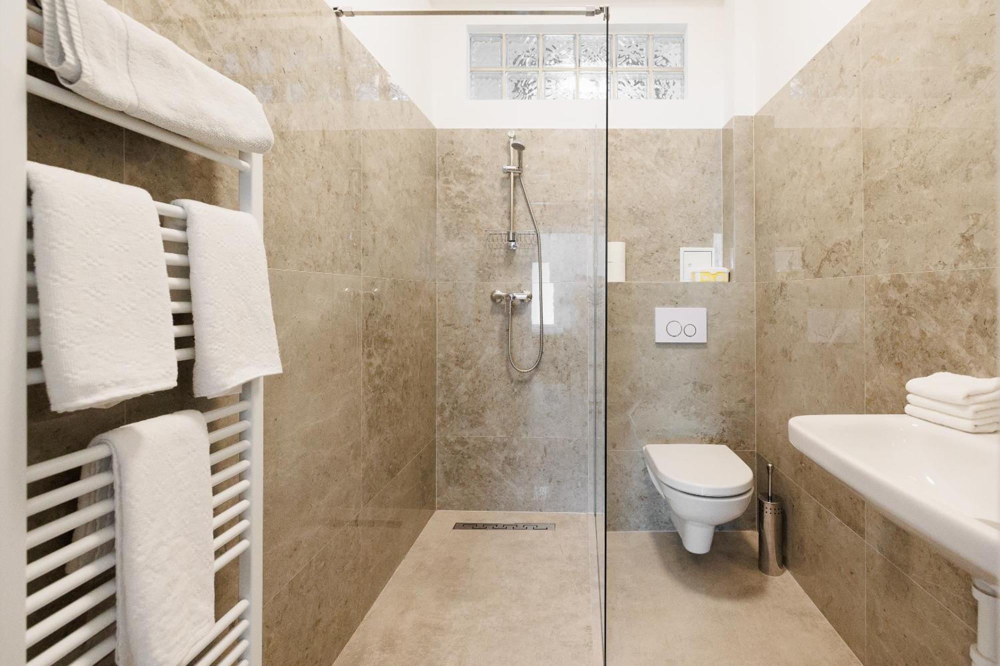 Grosszuegiges App. 2 Schlafzimmer Vienna Esterno foto